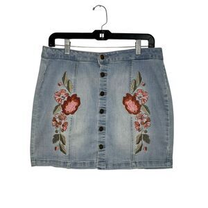 Vintage GUESS Women’s Large Floral Embroidered Denim Mini Skirt Stretch Y2K
